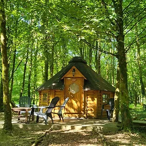 Chalet Le Domaine Insolite De Broceliande, Paimpont